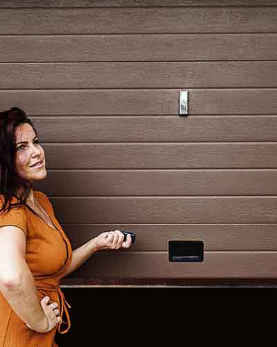 Independence garage door opener